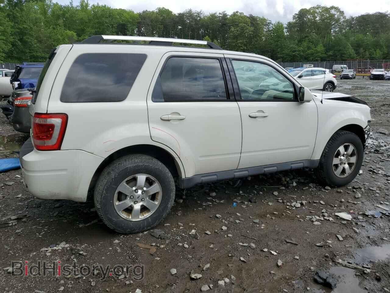 2011 FORD ESCAPE - VIN: 1FMCU0EG3BKC70883 - Фото 3
