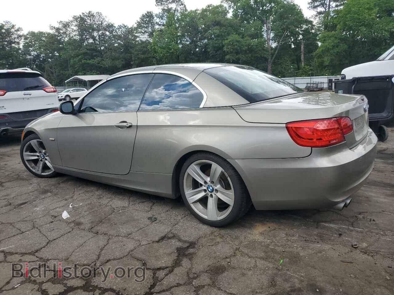 2011 BMW 3 SERIES - VIN: WBADW3C56BE537547 - Фото 2