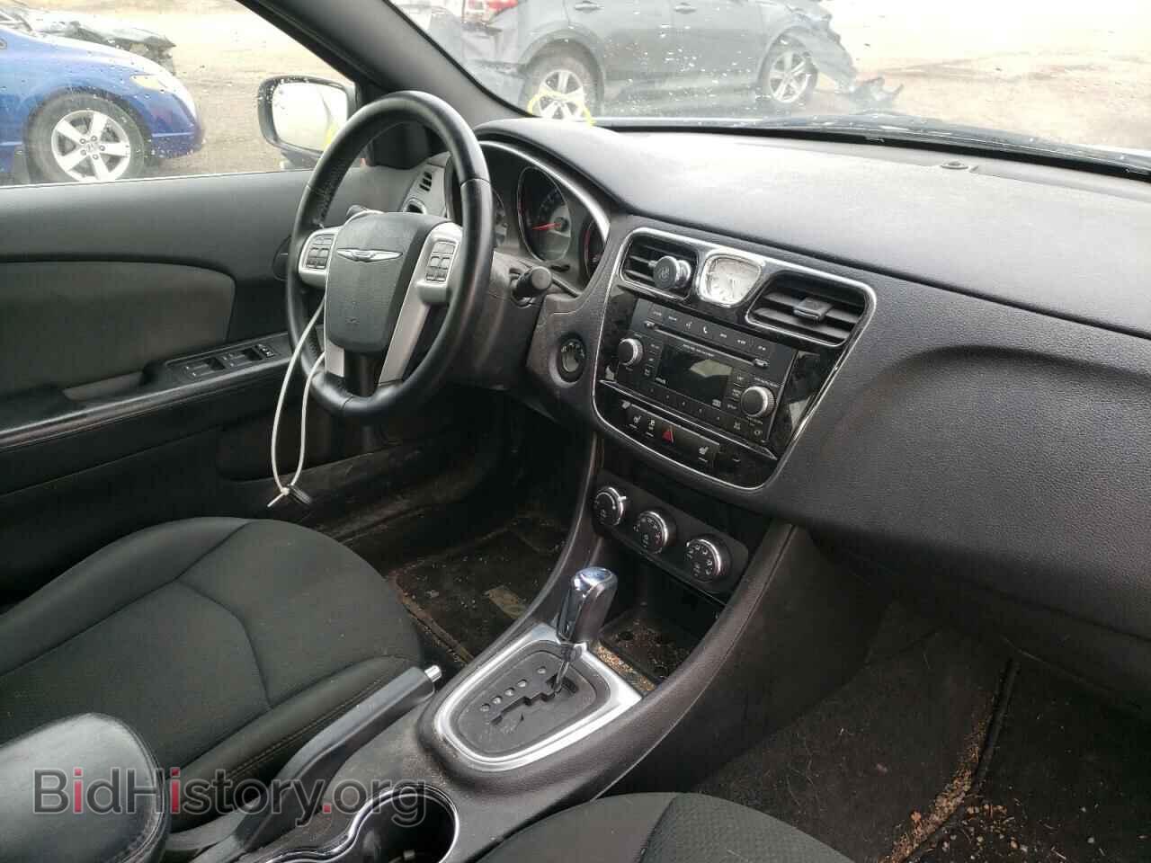 2012 CHRYSLER 200 - VIN: 1C3CCBBG5CN150482 - Фото 9
