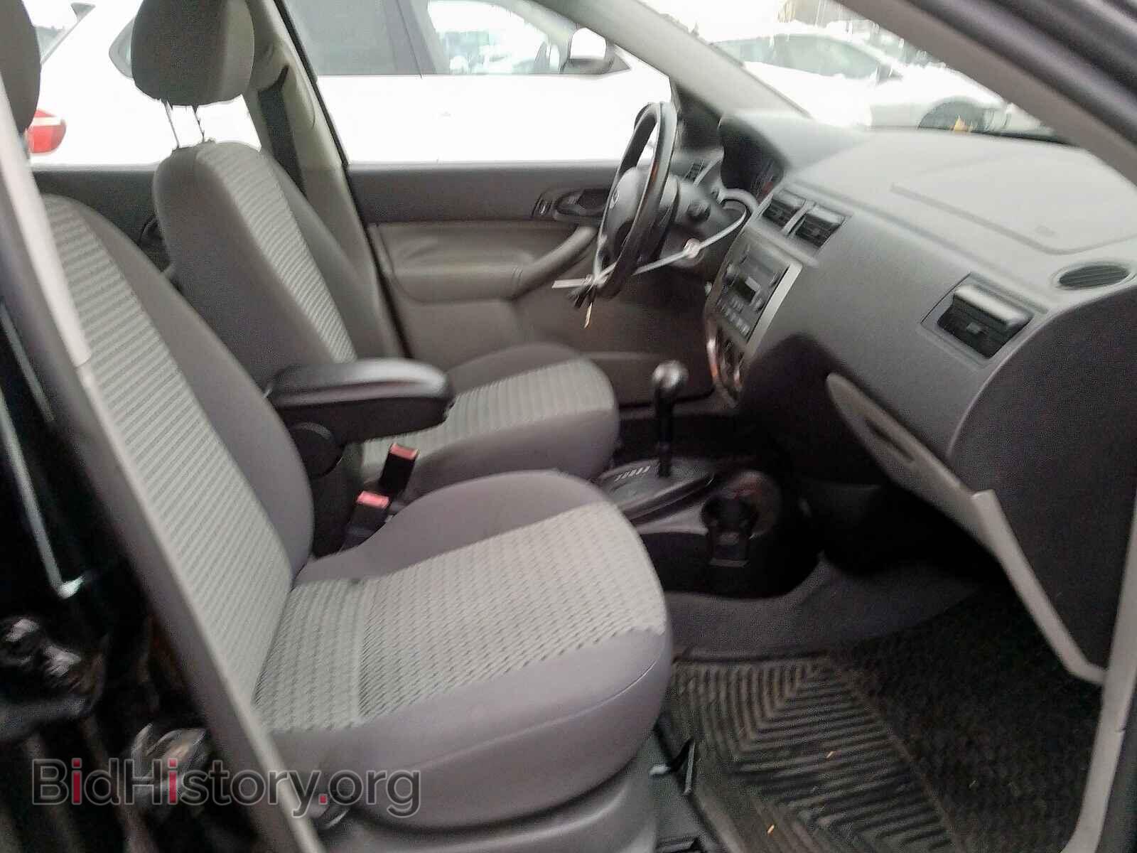 2006 FORD FOCUS - VIN: 1FAHP36N06W202061 - Фото 5