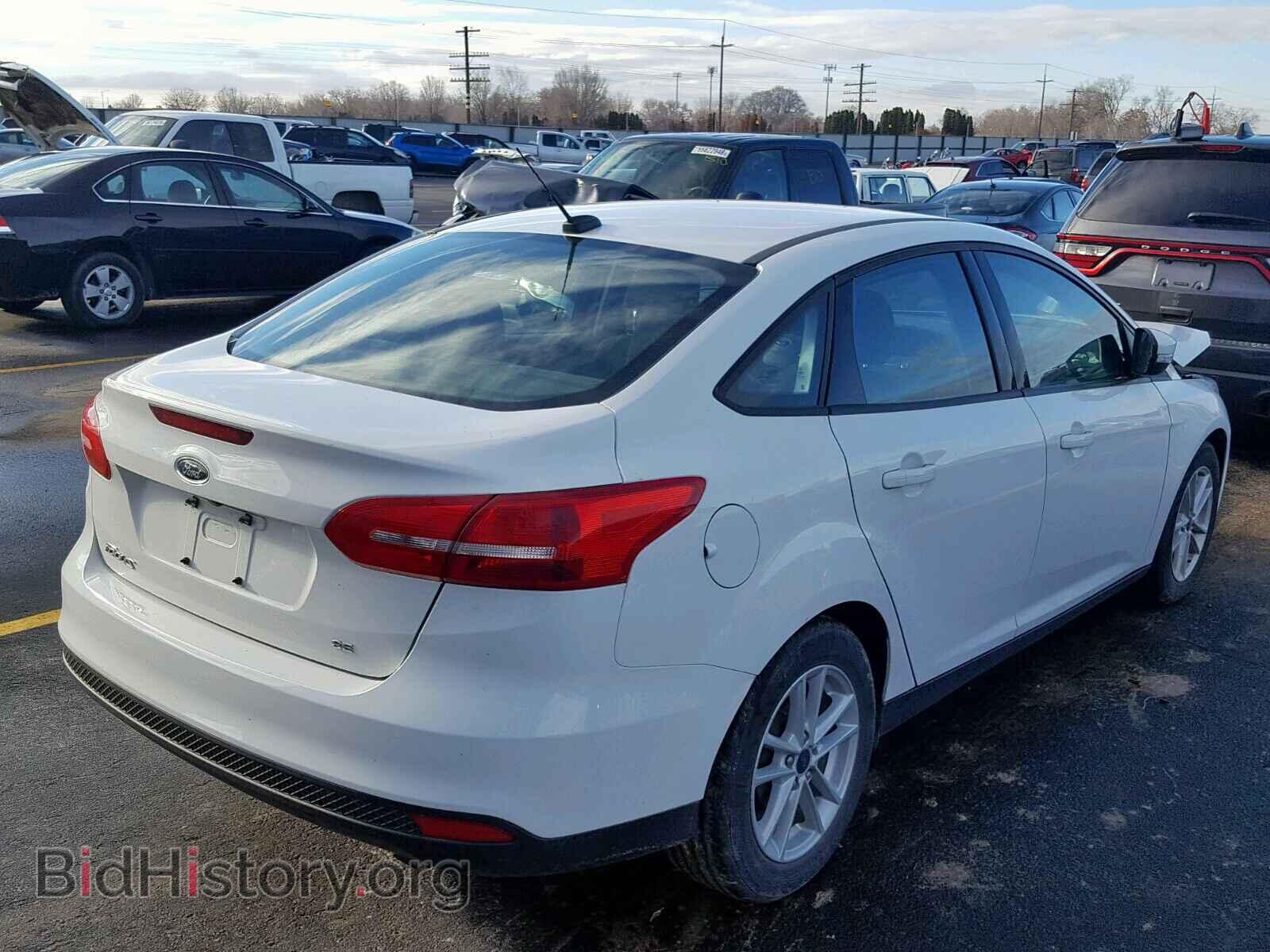 2017 FORD FOCUS - VIN: 1FADP3F29HL315905 - Photo 4