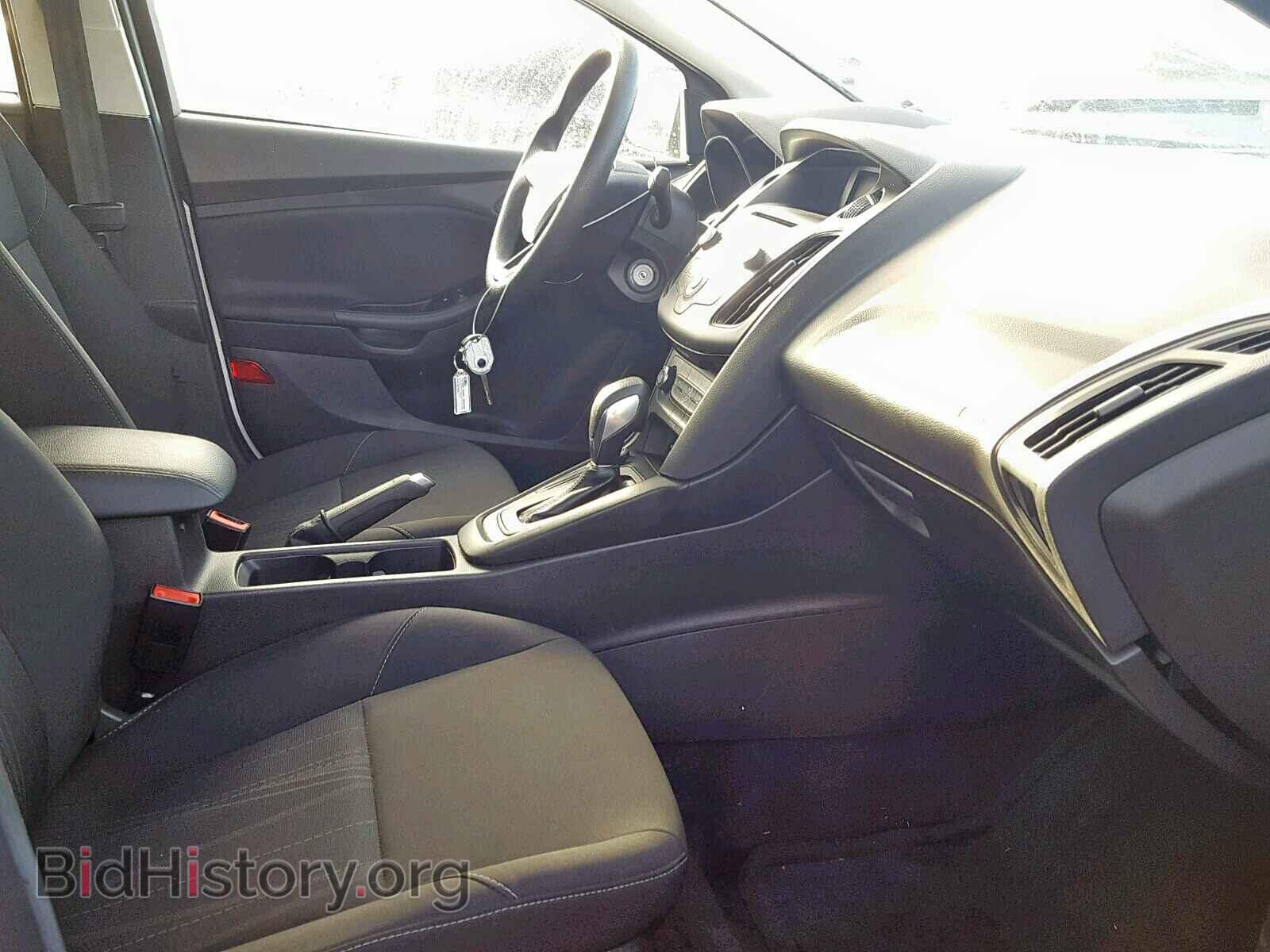 2017 FORD FOCUS - VIN: 1FADP3F29HL315905 - Photo 5