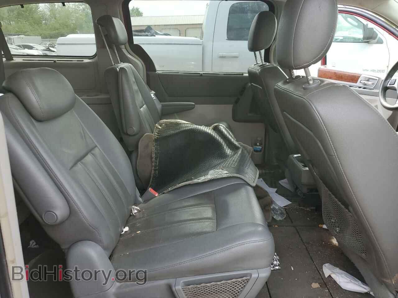 2009 CHRYSLER MINIVAN - VIN: 2A8HR54159R616104 - Фото 11