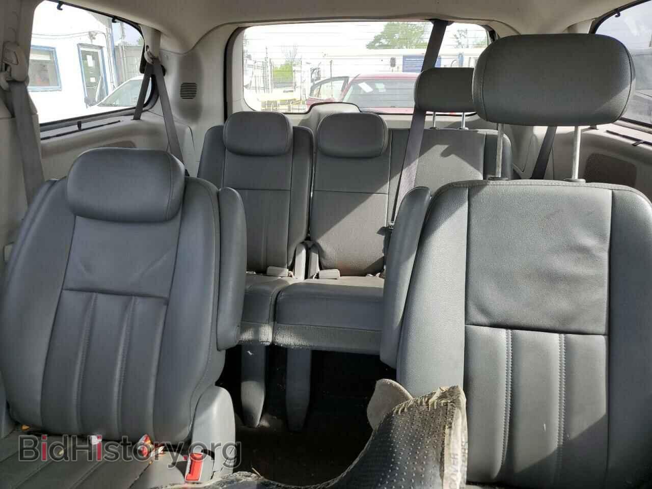 2009 CHRYSLER MINIVAN - VIN: 2A8HR54159R616104 - Фото 10