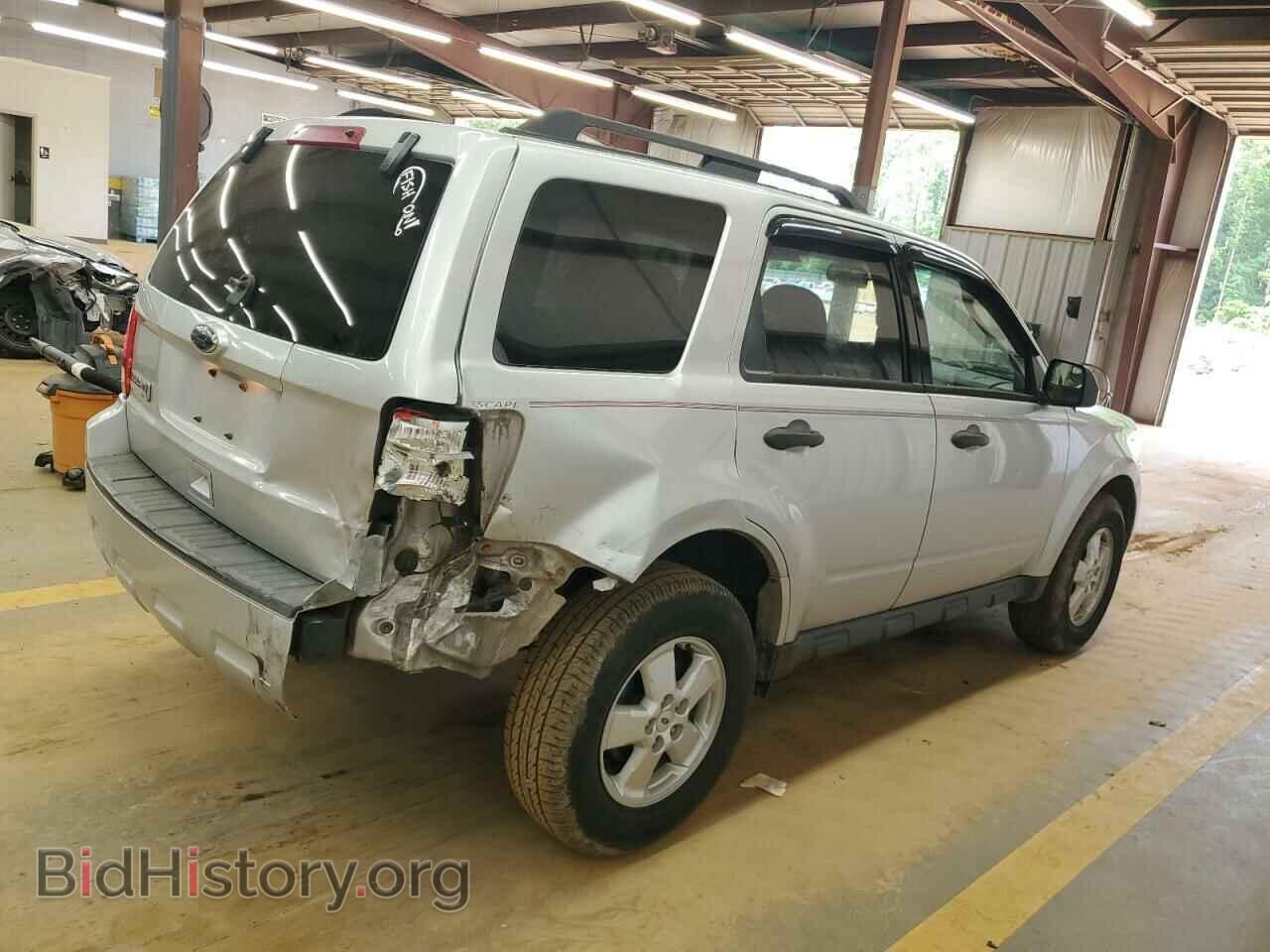2010 FORD ESCAPE - VIN: 1FMCU9D76AKB94757 - Фото 3