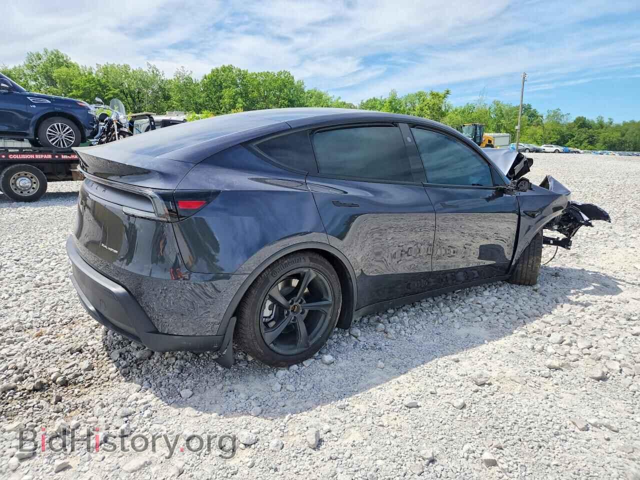 2026 TESLA MODEL Y - VIN: 7SAYGDEE9TF372682 - Photo 3