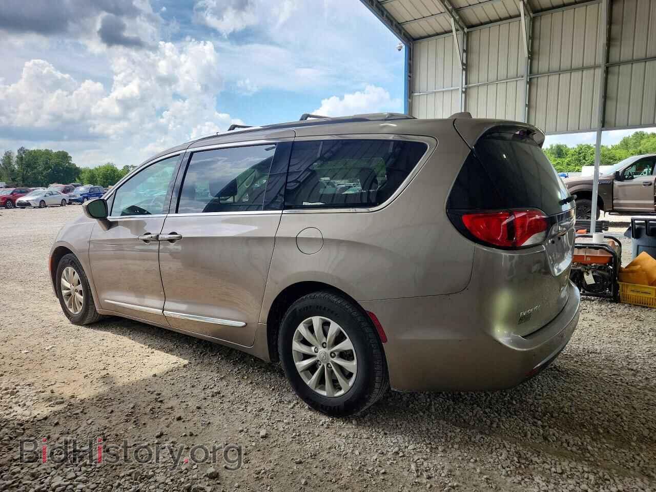 2018 CHRYSLER PACIFICA - VIN: 2C4RC1BG4JR152059 - Photo 2