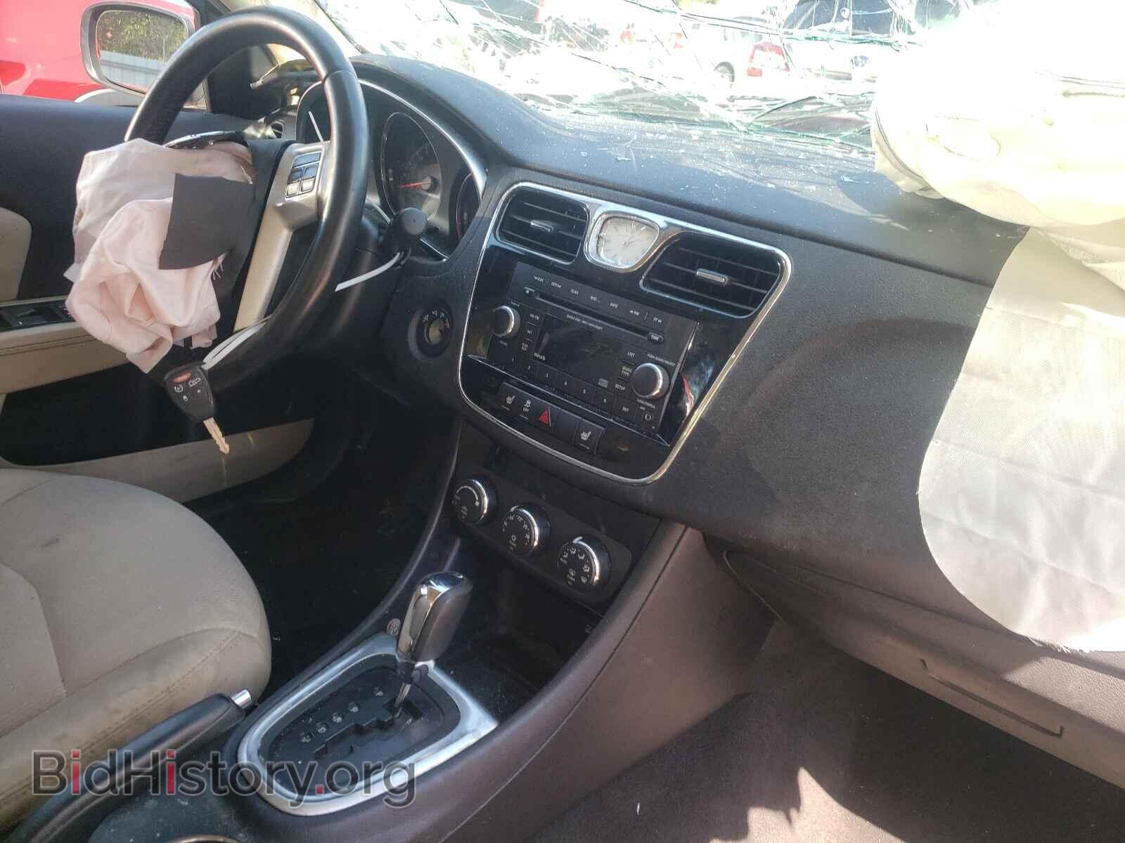 2012 CHRYSLER 200 - VIN: 1C3CCBBB6CN299360 - Фото 9