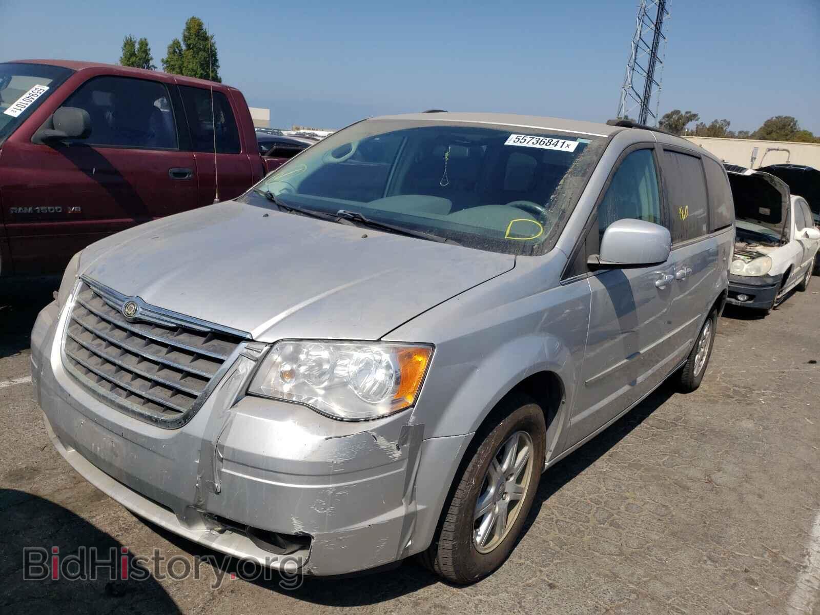2010 CHRYSLER MINIVAN - VIN: 2A4RR5D17AR204230 - Фото 2