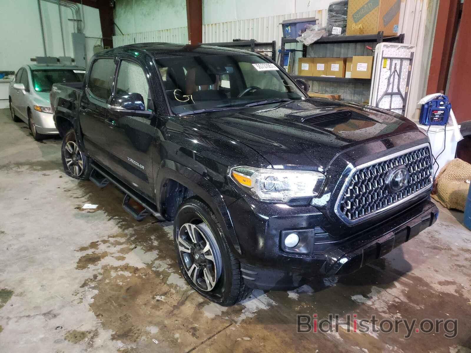 Photo 3TMAZ5CN4JM065821 - TOYOTA TACOMA 2018