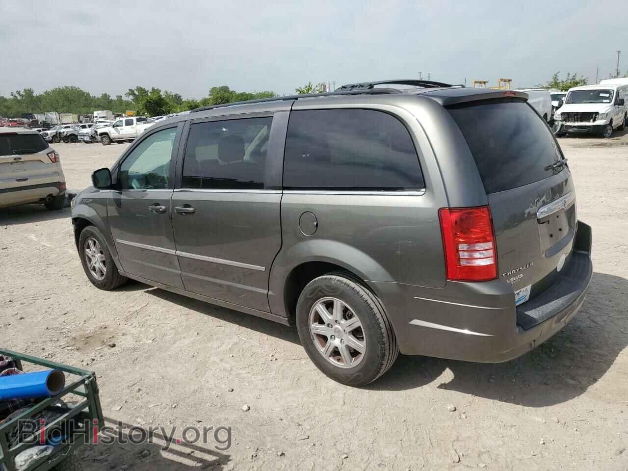 2010 CHRYSLER MINIVAN - VIN: 2A4RR5D16AR415368 - Фото 2