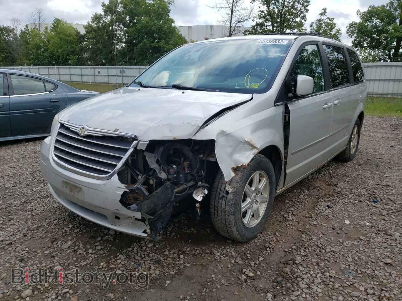 2010 CHRYSLER MINIVAN - VIN: 2A4RR5D1XAR457106 - Фото 2