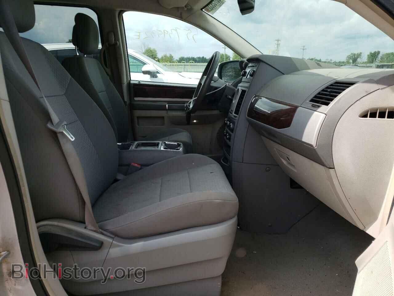 2010 CHRYSLER MINIVAN - VIN: 2A4RR5D1XAR457106 - Фото 5