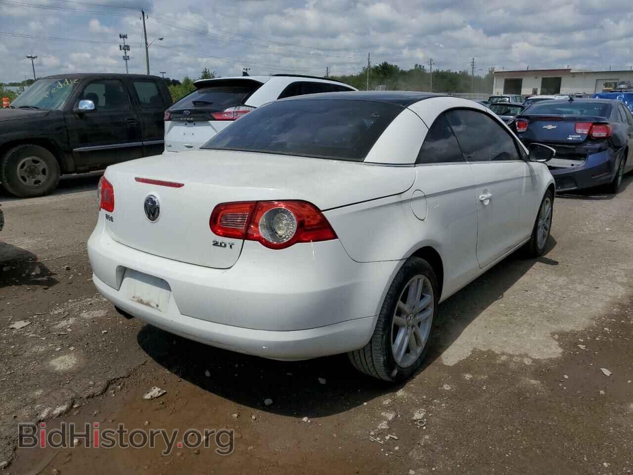 2009 VOLKSWAGEN EOS - VIN: WVWFA71F69V019896 - Photo 4