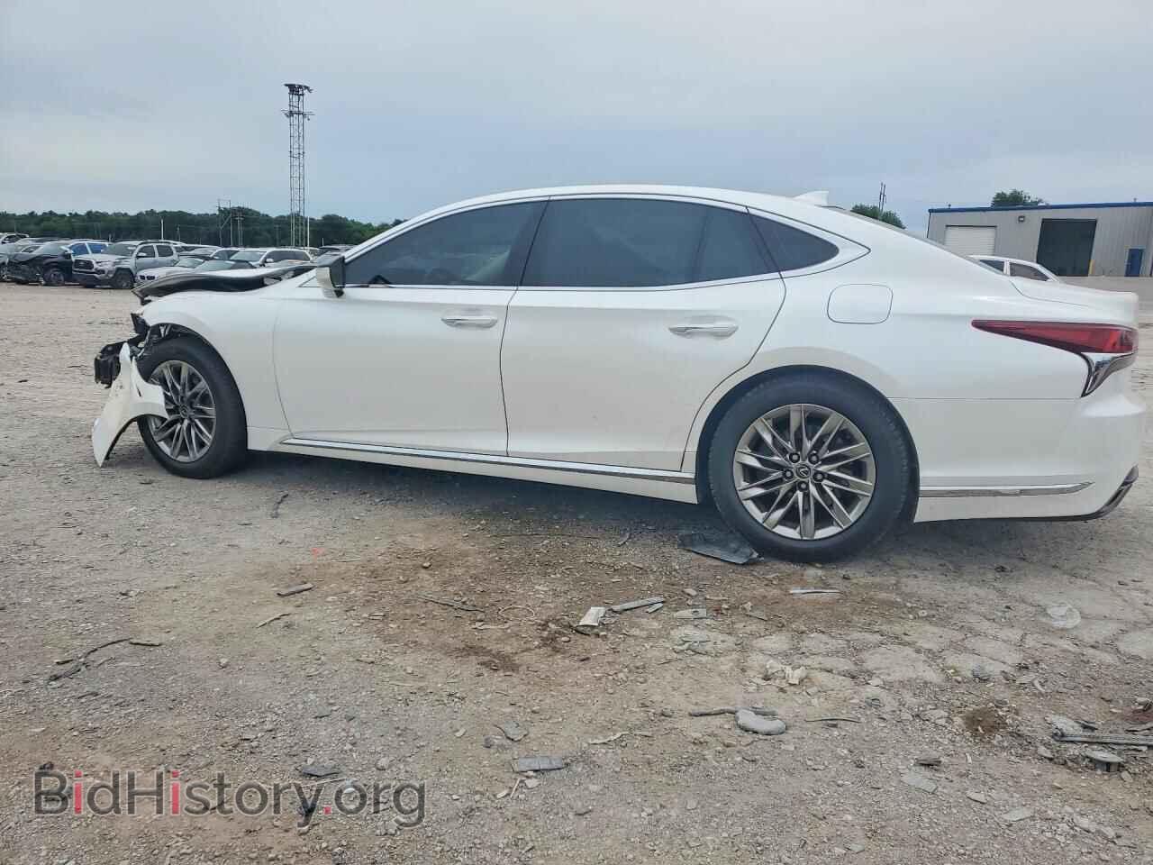 2018 LEXUS LS500 - VIN: JTHB51FF0J5003737 - Photo 2
