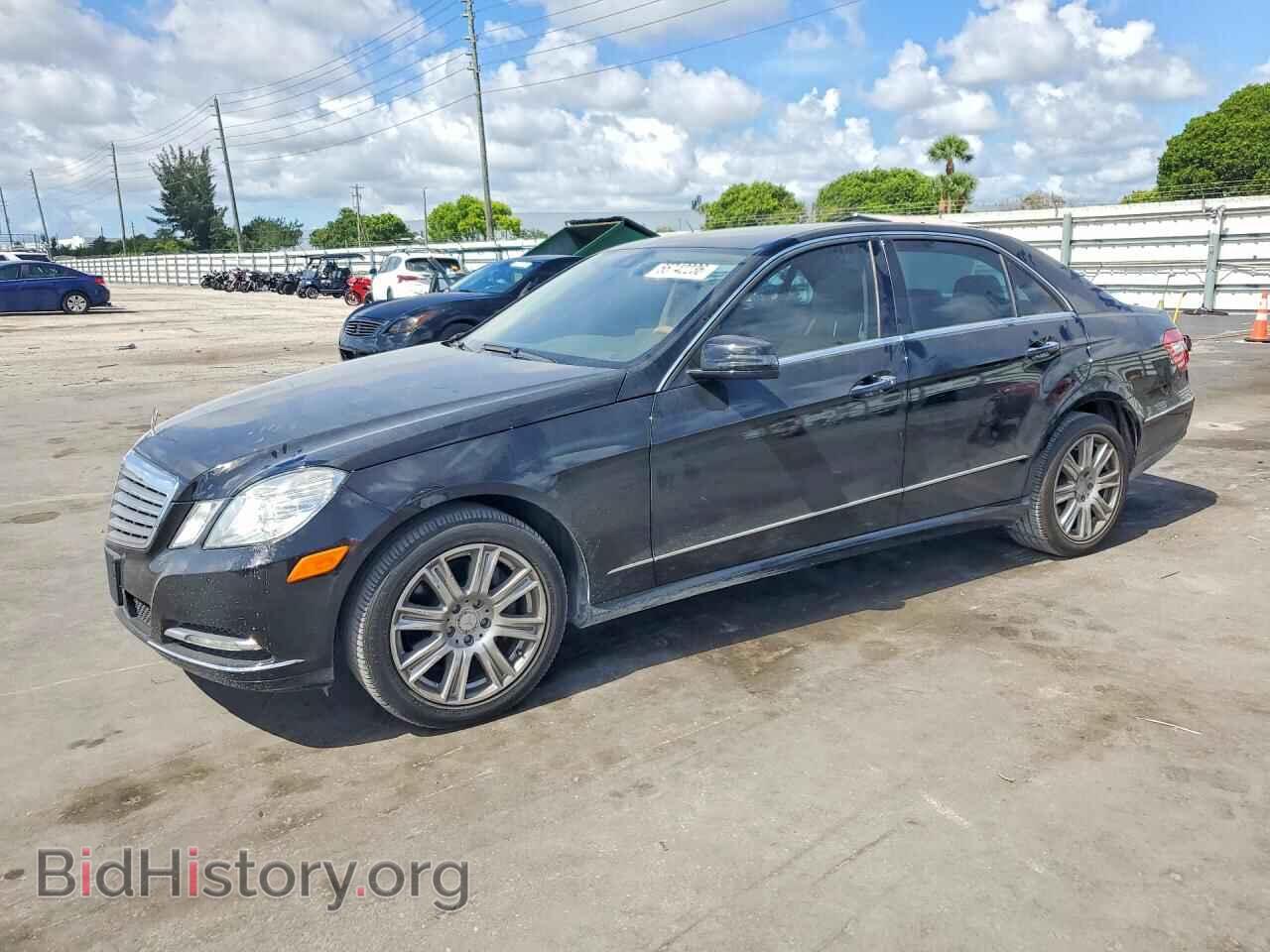 Photo WDDHF5KB3DA693195 - MERCEDES-BENZ E-CLASS 2013