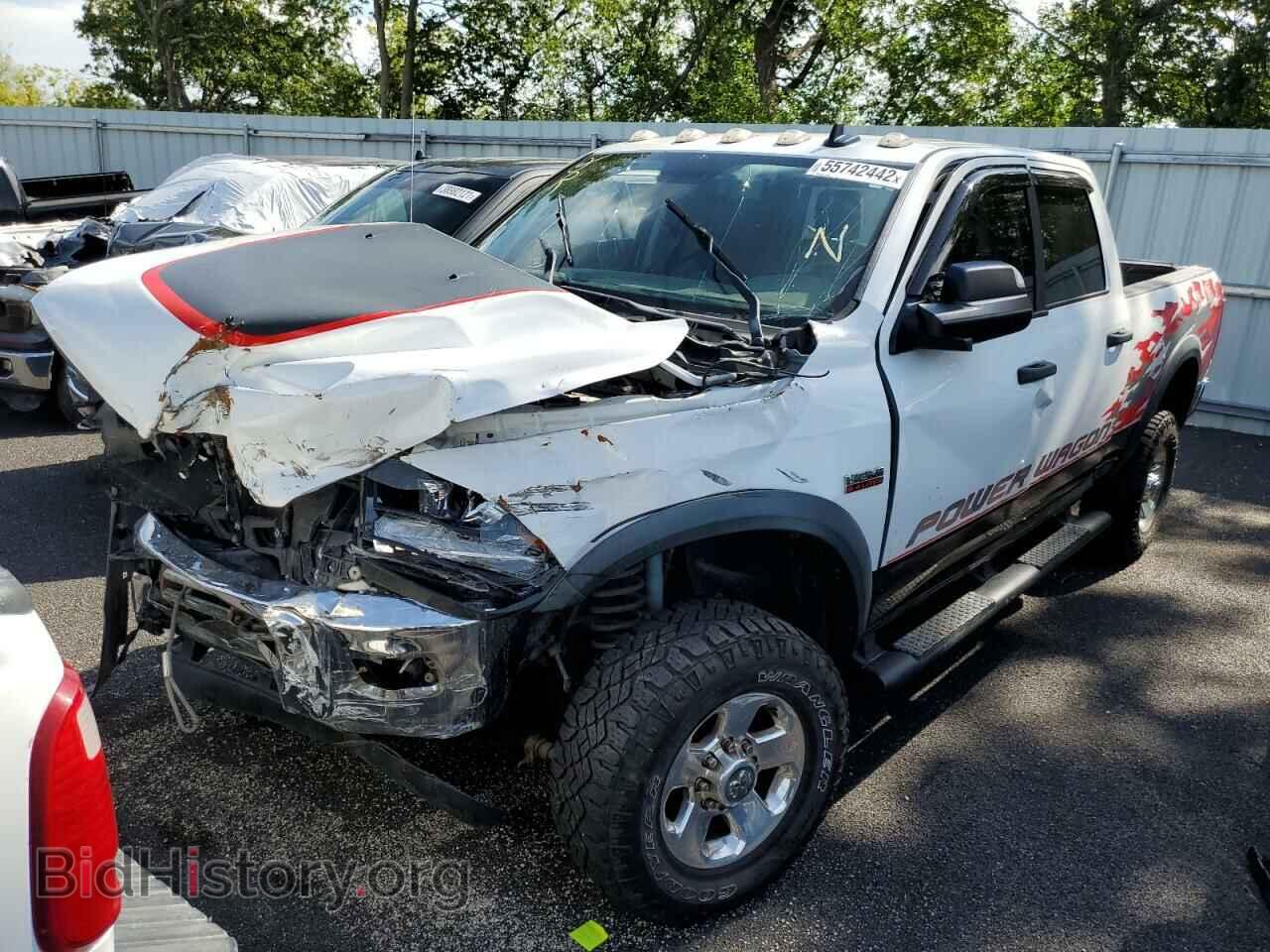 2016 RAM 2500 - VIN: 3C6TR5EJ3GG157732 - Фото 2