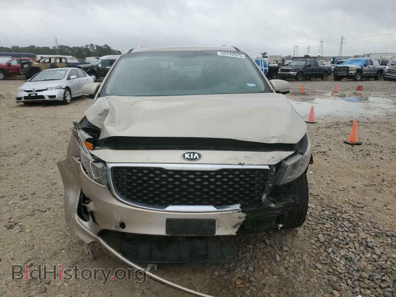 2015 KIA All Models - VIN: KNDMC5C15F6020955 - Photo 5