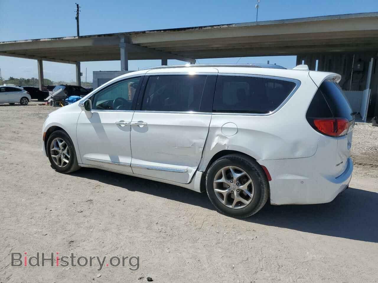 2017 CHRYSLER PACIFICA - VIN: 2C4RC1GG9HR504572 - Фото 2
