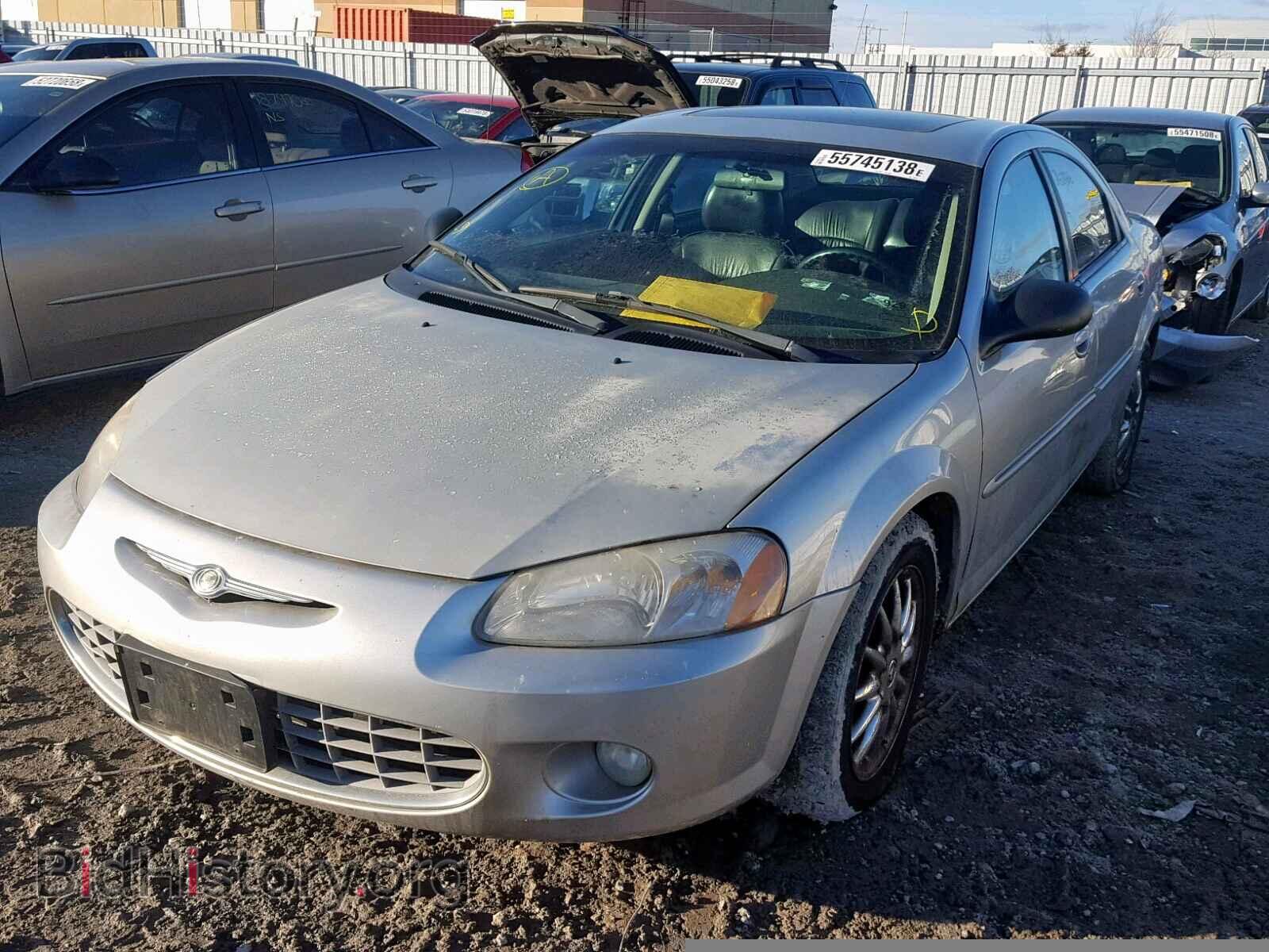 2002 CHRYSLER SEBRING - VIN: 1C3EL56RX2N249576 - Фото 2
