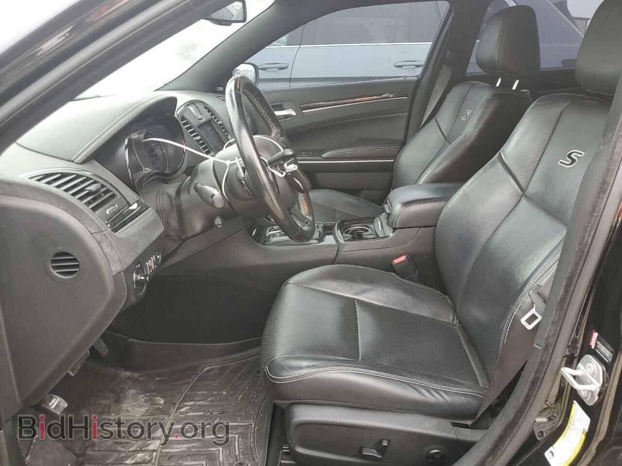 2019 CHRYSLER 300 - VIN: 2C3CCABTXKH704517 - Фото 7