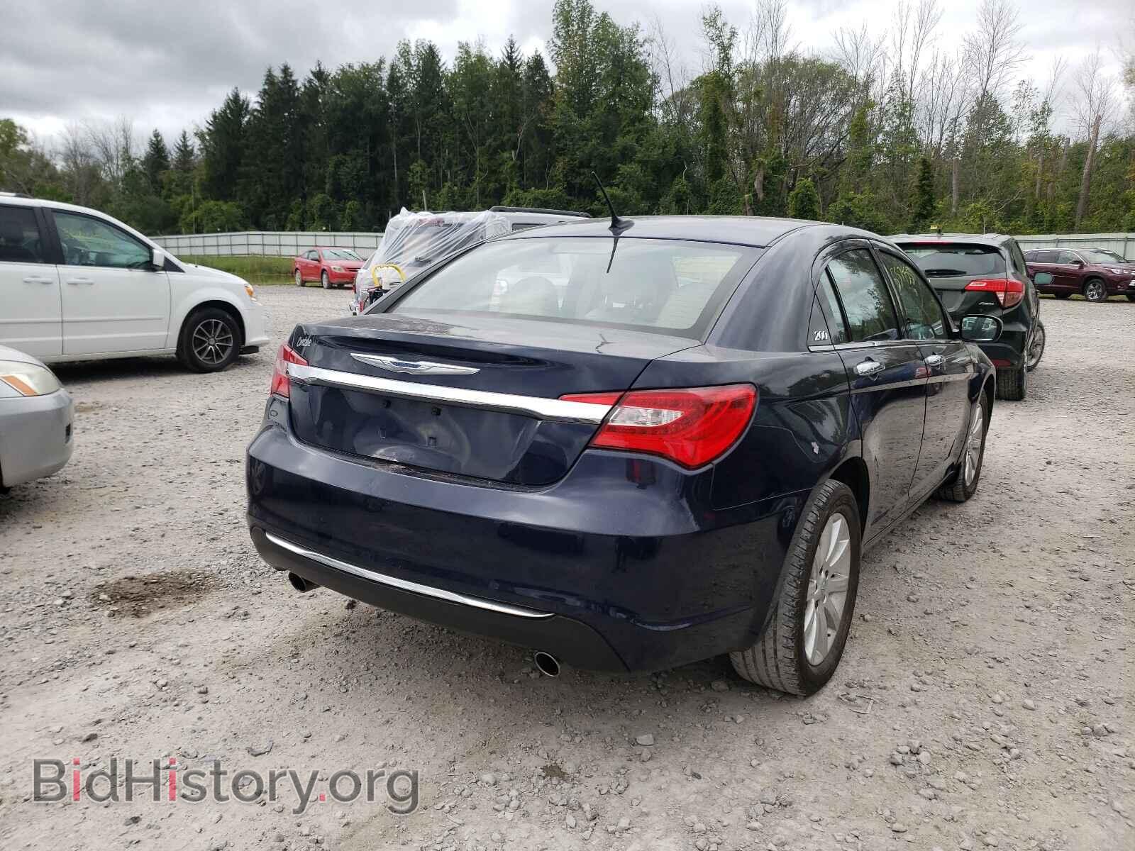 2013 CHRYSLER 200 - VIN: 1C3CCBCG2DN721281 - Photo 4