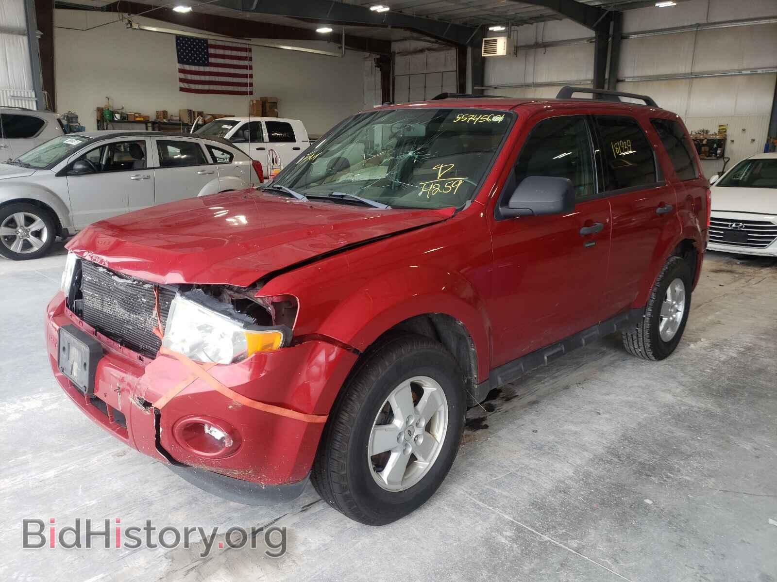 2011 FORD ESCAPE - VIN: 1FMCU0DG8BKA74259 - Фото 2