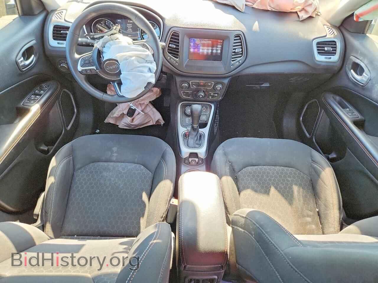 2018 JEEP COMPASS - VIN: 3C4NJDAB6JT205224 - Фото 8