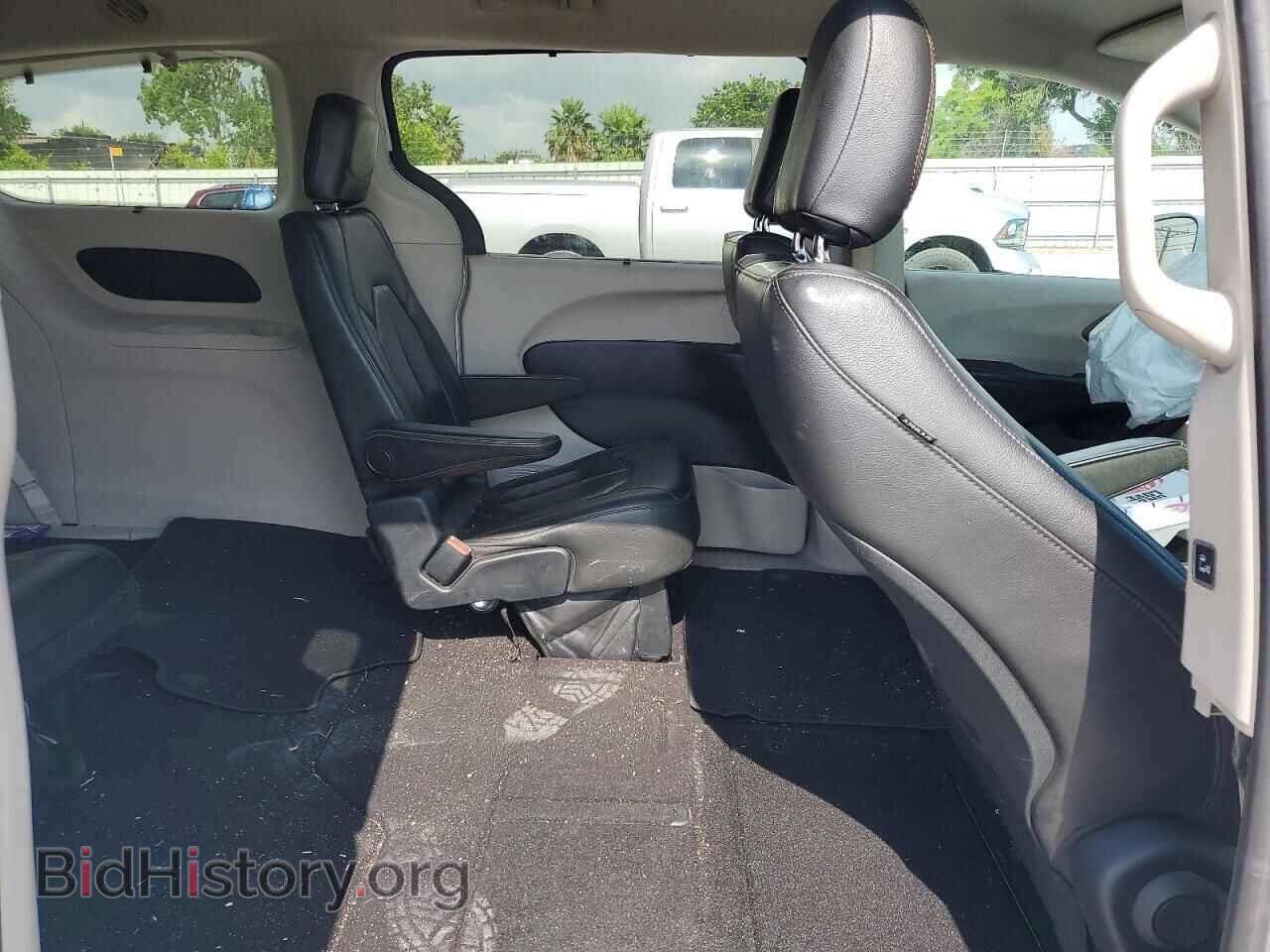 2017 CHRYSLER PACIFICA - VIN: 2C4RC1BG8HR576810 - Фото 11