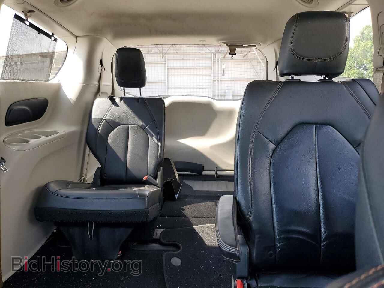 2017 CHRYSLER PACIFICA - VIN: 2C4RC1BG8HR576810 - Фото 10
