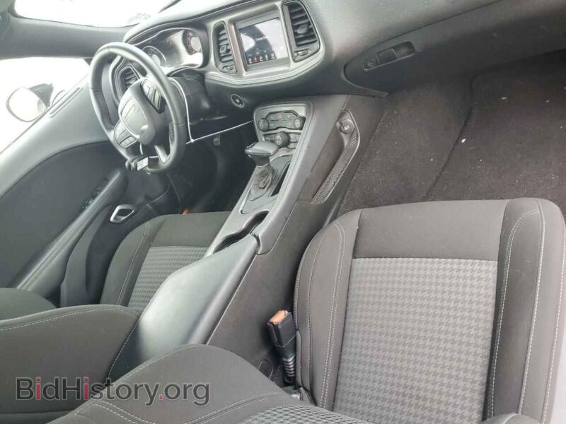 2023 Dodge CHALLENGER (VIN 2C3CDZAG6PH602445) — фото 8 из 12
