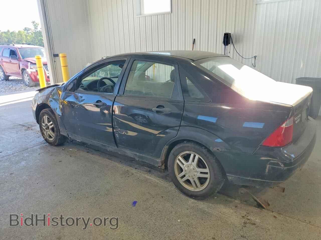 2007 FORD FOCUS - VIN: 1FAHP34NX7W134016 - Фото 2