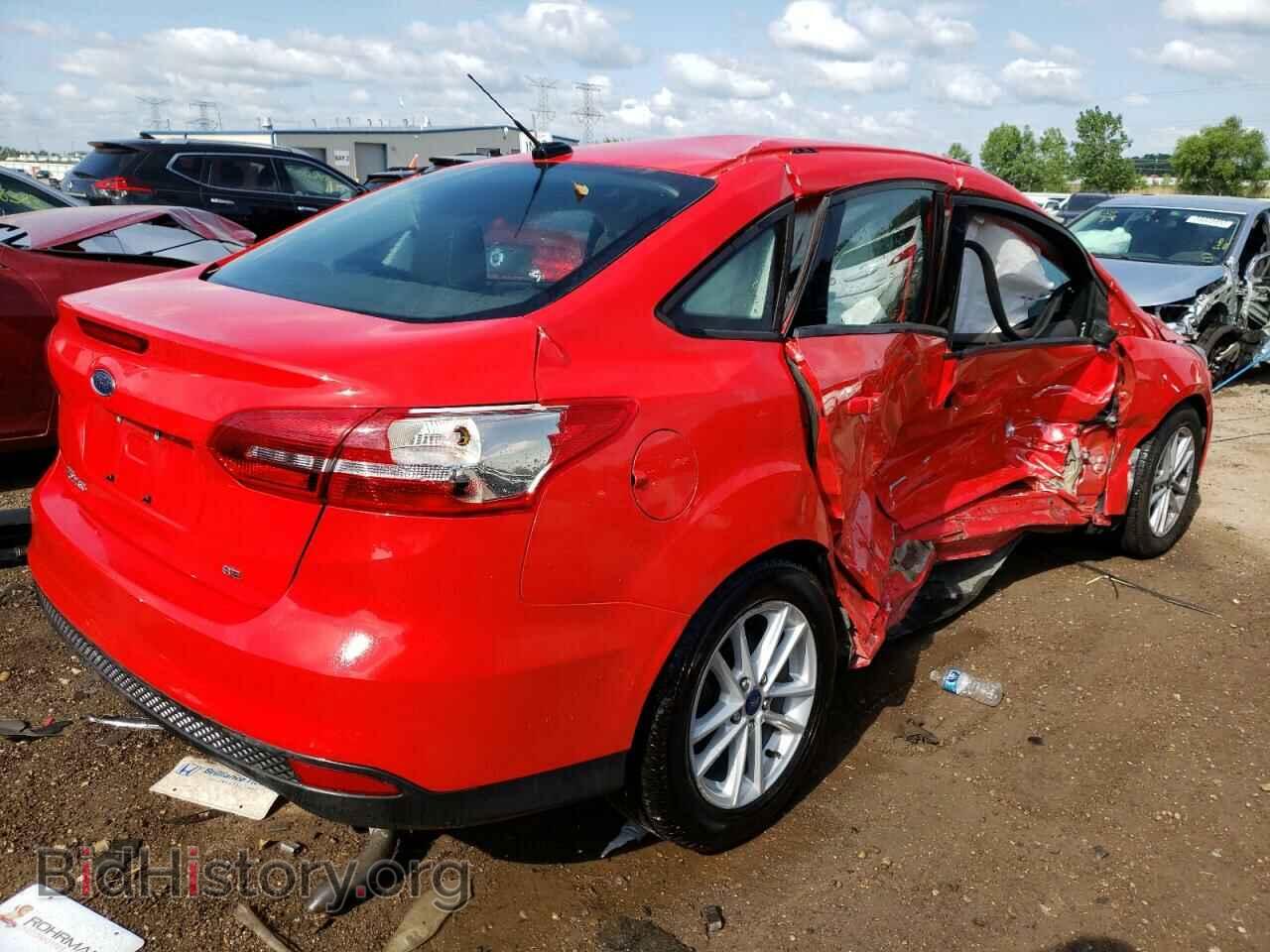 2017 FORD FOCUS - VIN: 1FADP3F2XHL304671 - Фото 3