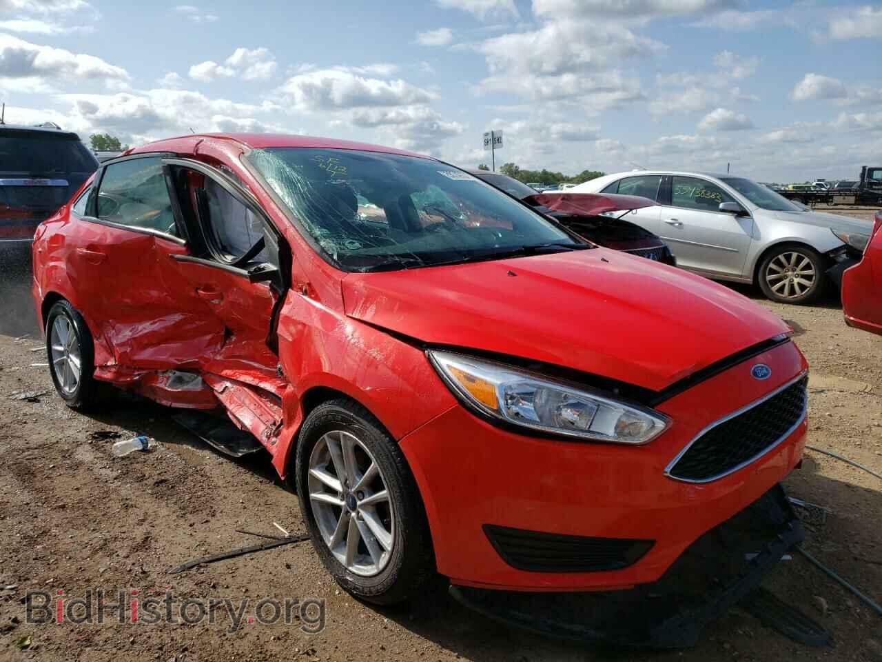 2017 FORD FOCUS - VIN: 1FADP3F2XHL304671 - Фото 4