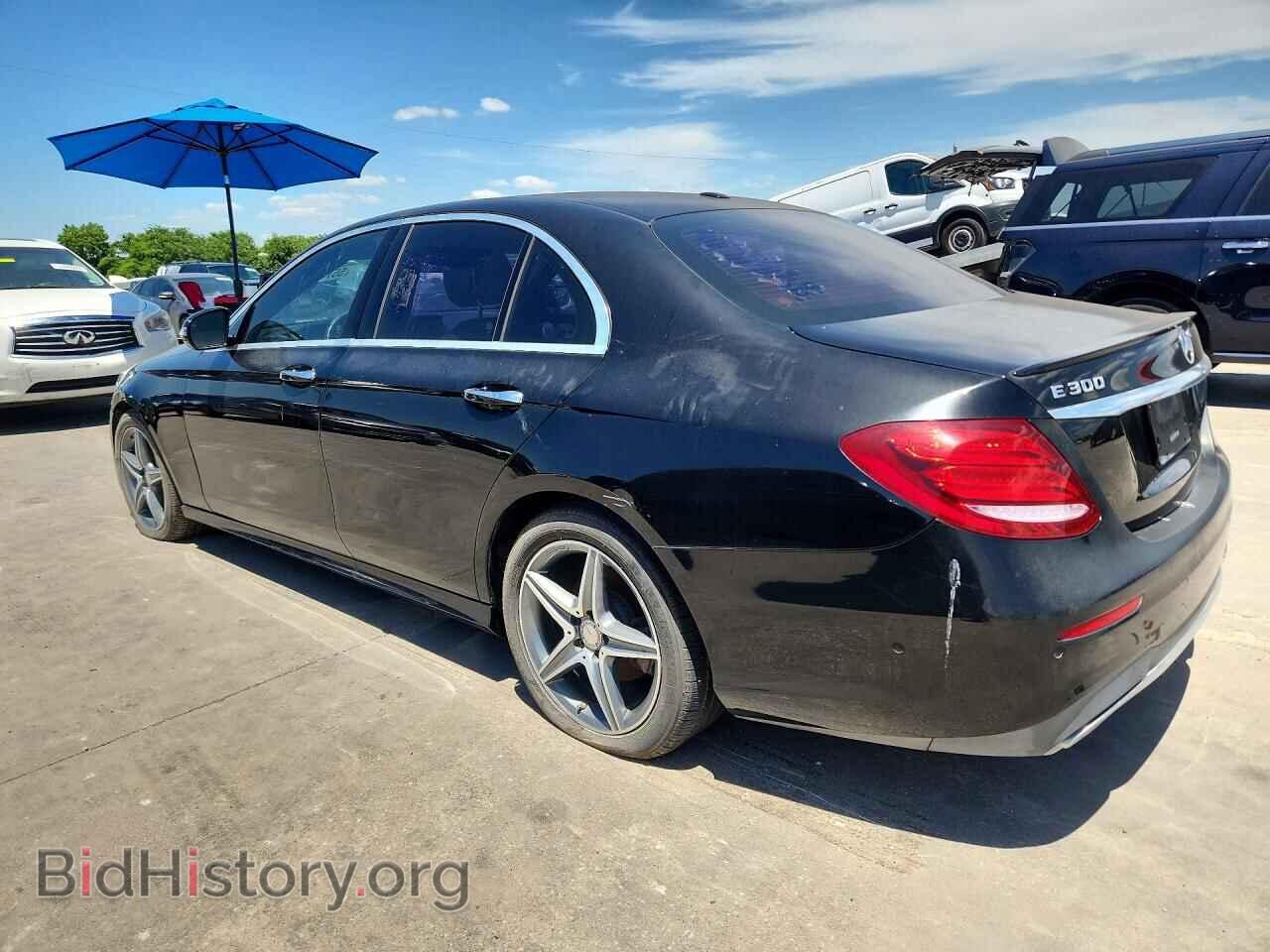 2017 MERCEDES-BENZ E-CLASS - VIN: WDDZF4JB3HA028853 - Фото 2