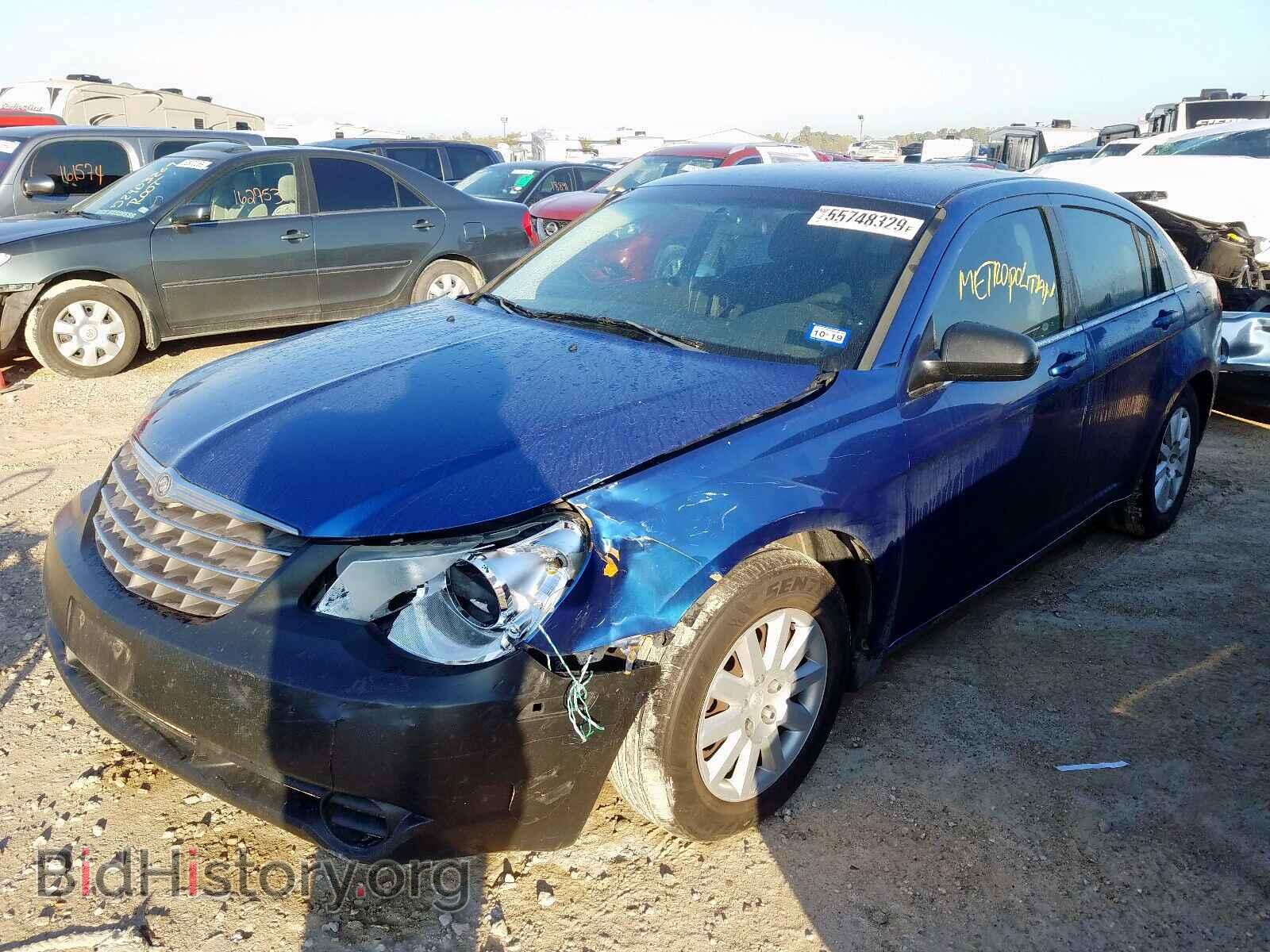 2010 CHRYSLER SEBRING - VIN: 1C3CC4FB4AN160976 - Фото 2
