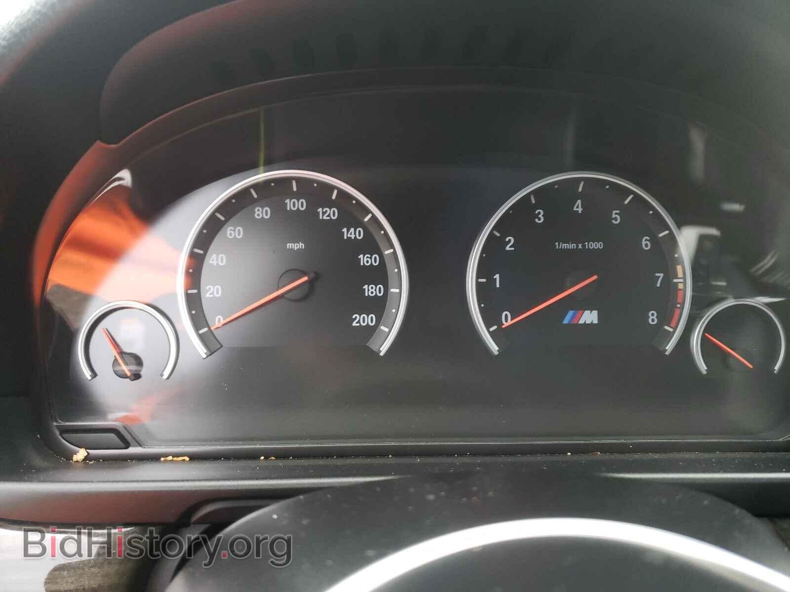 2015 BMW M5 - VIN: WBSFV9C5XFD594310 - Фото 8