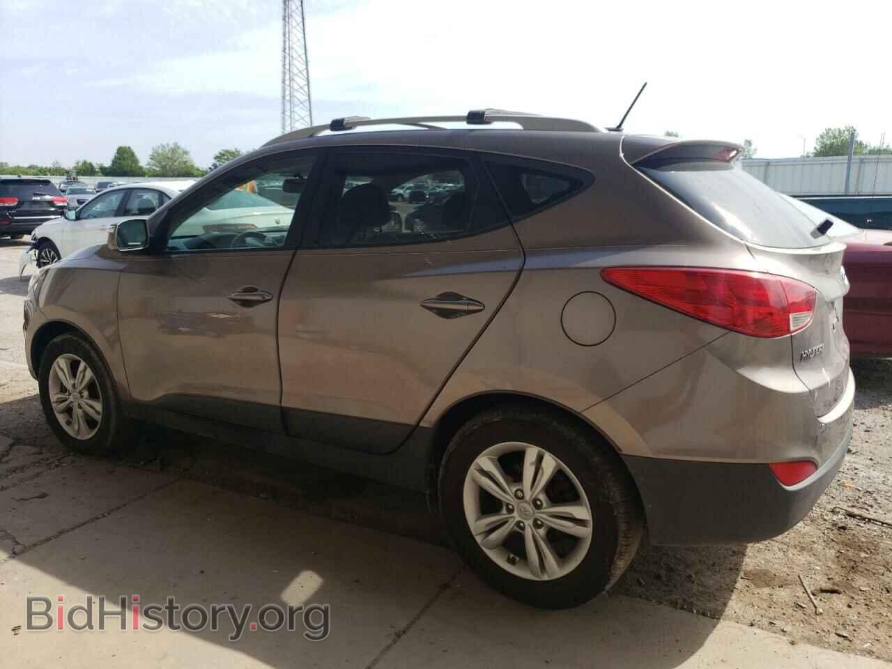 2012 HYUNDAI TUCSON - VIN: KM8JUCAC2CU543183 - Фото 2