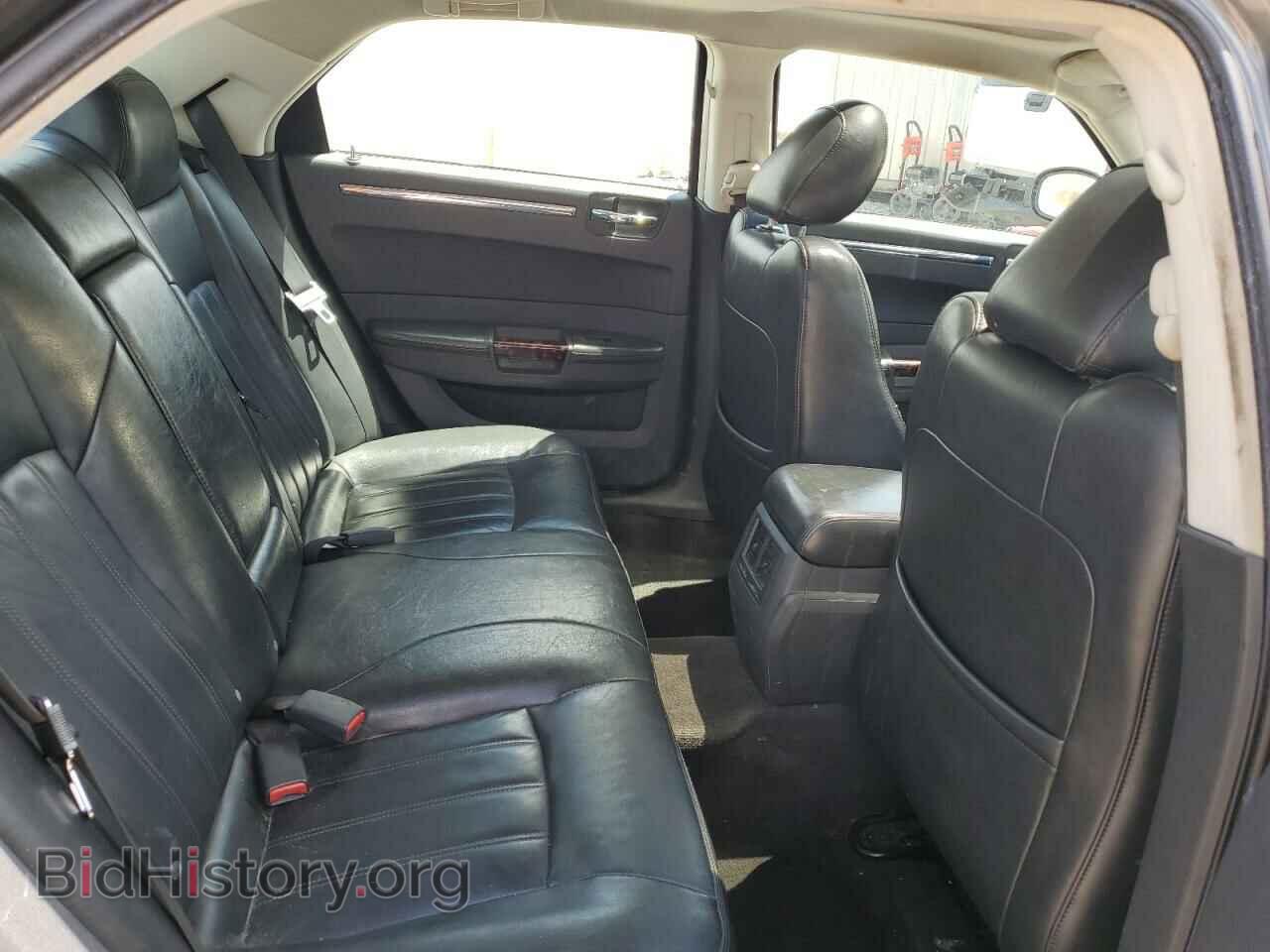 2008 CHRYSLER 300 - VIN: 2C3KA63H28H287802 - Фото 10
