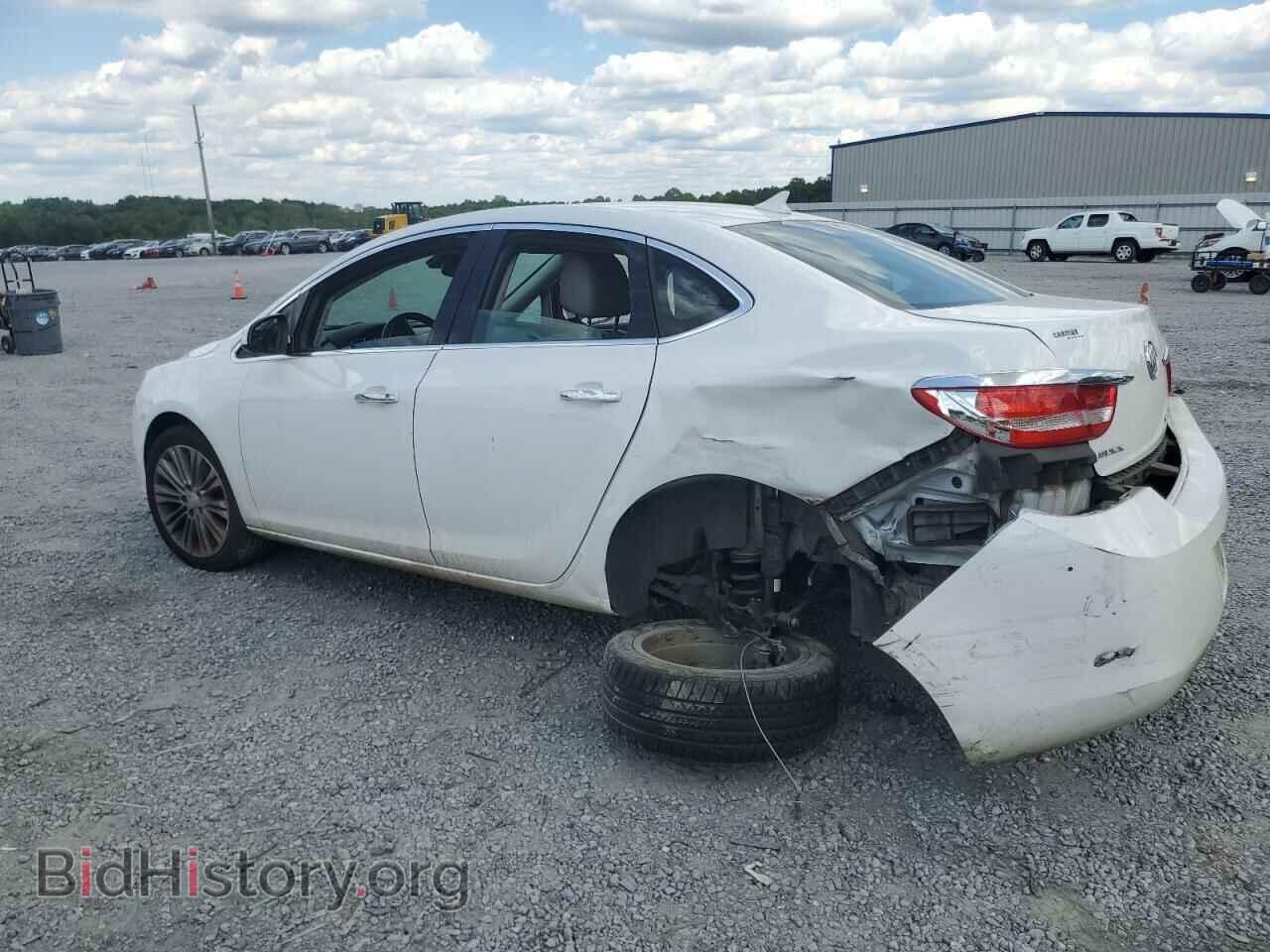 2013 BUICK VERANO - VIN: 1G4PP5SK2D4235855 - Фото 2