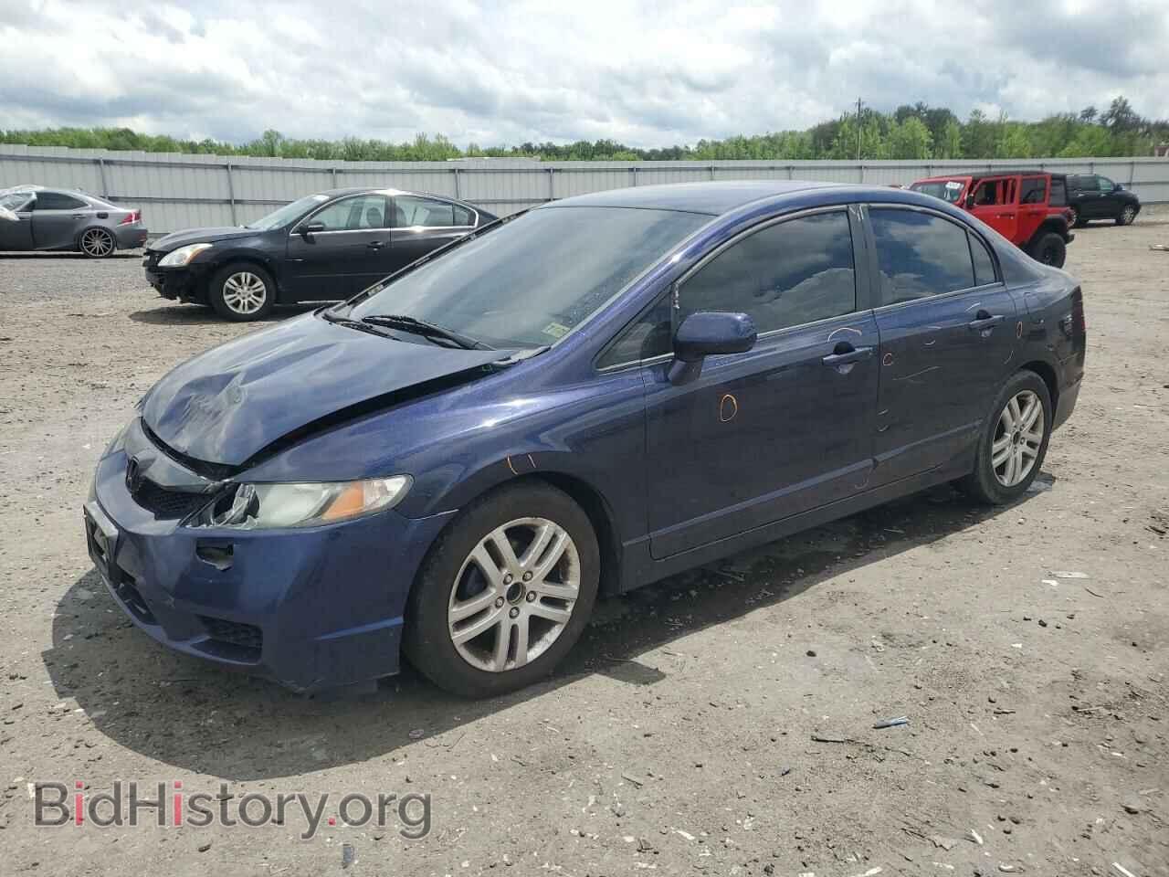 Фотография 19XFA1F58AE071228 - HONDA CIVIC 2010