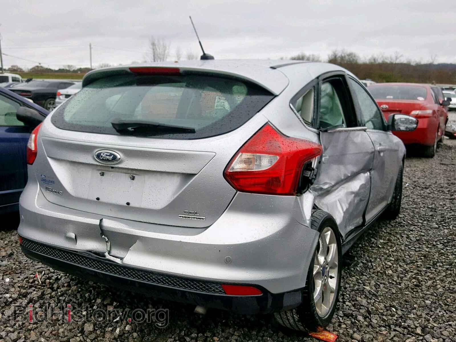 2012 FORD FOCUS - VIN: 1FAHP3M27CL432928 - Photo 4