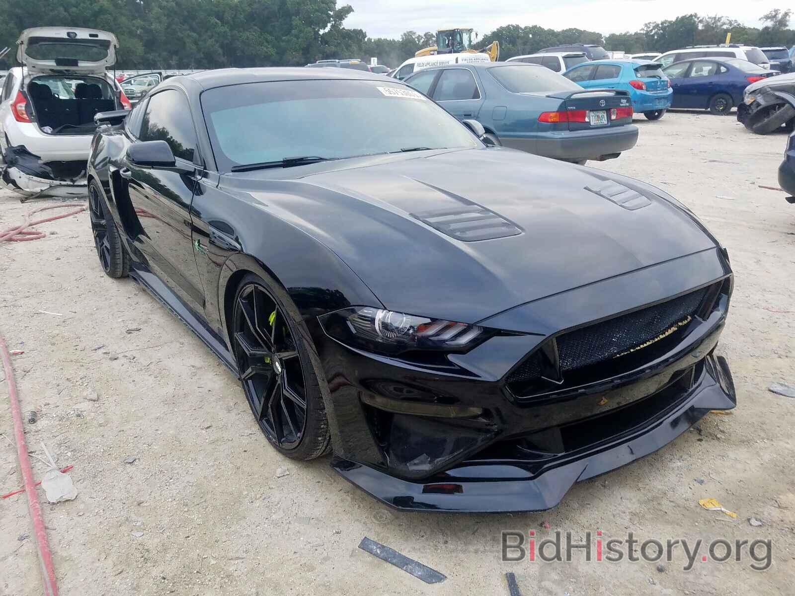 Photo 1FA6P8CF0J5174875 - FORD MUSTANG GT 2018