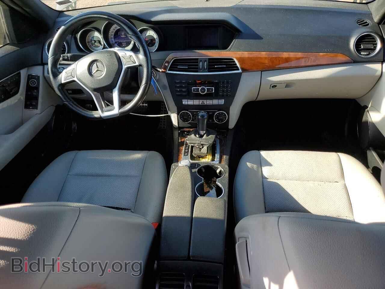 2013 MERCEDES-BENZ C-CLASS - VIN: WDDGF8AB5DA840065 - Фото 8