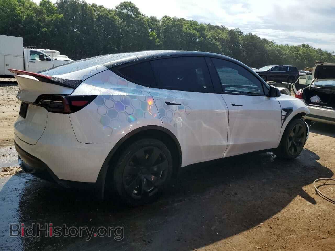 2022 TESLA MODEL Y - VIN: 7SAYGDEE9NF308290 - Photo 3