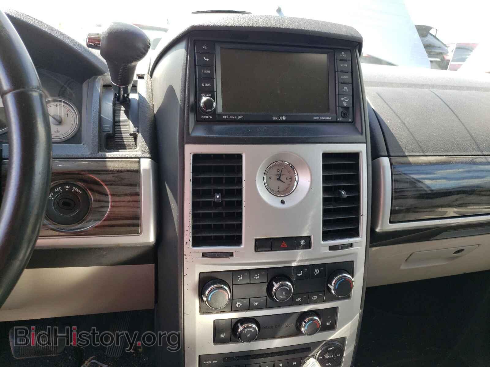 2010 CHRYSLER MINIVAN - VIN: 2A4RR5D17AR299453 - Фото 9