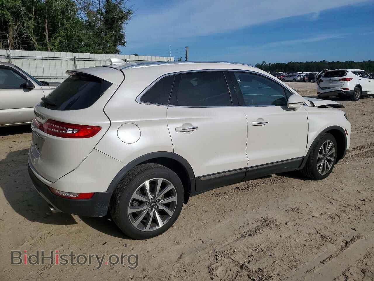 2019 LINCOLN MKC - VIN: 5LMCJ3D97KUL43123 - Photo 3