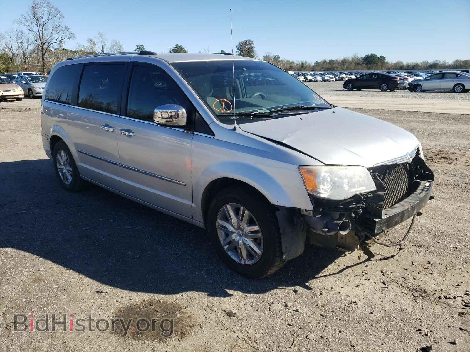 Photo 2A8HR64X18R127773 - CHRYSLER MINIVAN 2008