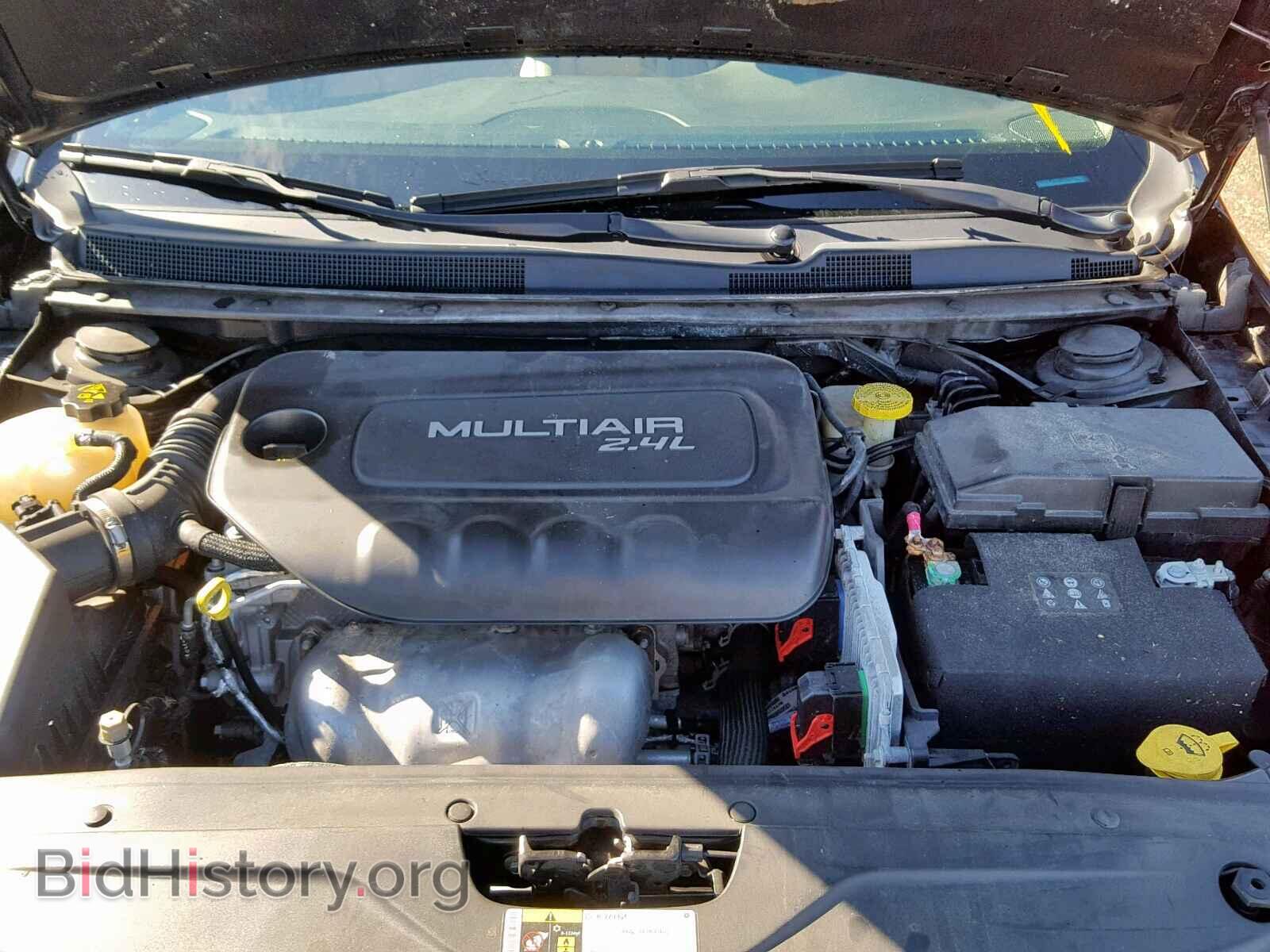 2016 CHRYSLER 200 - VIN: 1C3CCCAB6GN192578 - Фото 7
