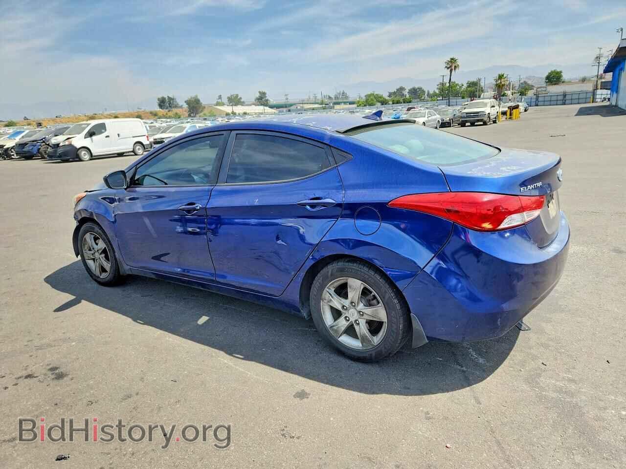 2013 HYUNDAI ELANTRA - VIN: KMHDH4AE7DU836216 - Фото 2